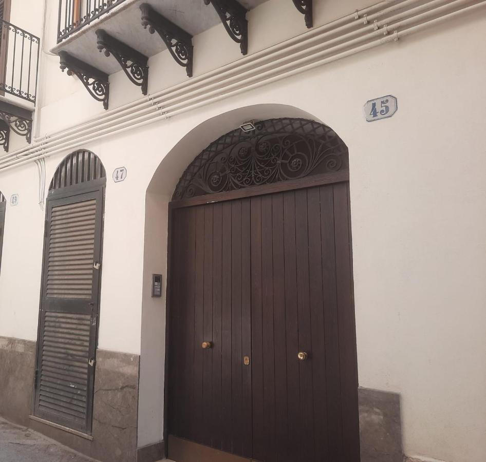 Peri Peri House - Palermo Centro Exterior foto